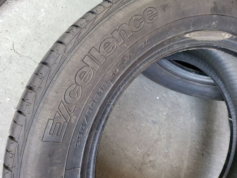 235/60/18 GOODYEAR 4бр