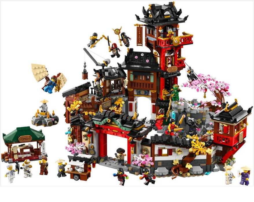 LEGO NINJAGO The Old Town 15th Anniversary 71861 [2026]