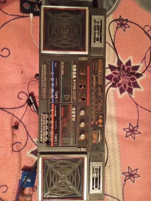 Продам магнитофон