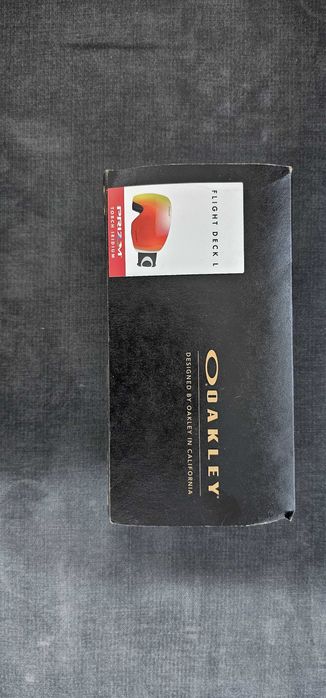 Oakley Flight Deck L 1000 lei
