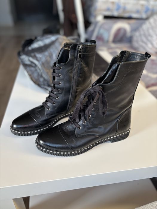 Дамски Черни боти