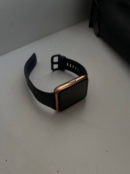 Huawey Smart Watch часы
