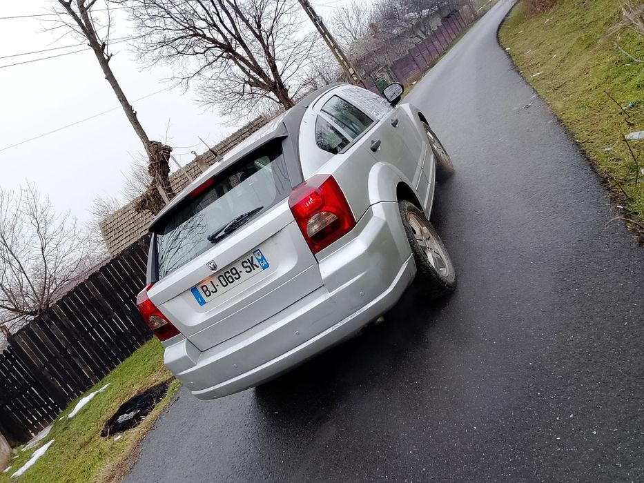 Dezmembrez Dodge Caliber 2.0crdi(2007)