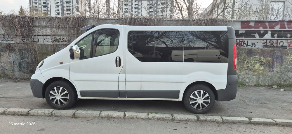 OPEL Vivaro 2014 — imagine 3