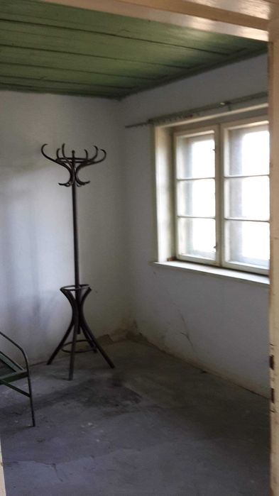 Продава двуетажна къща