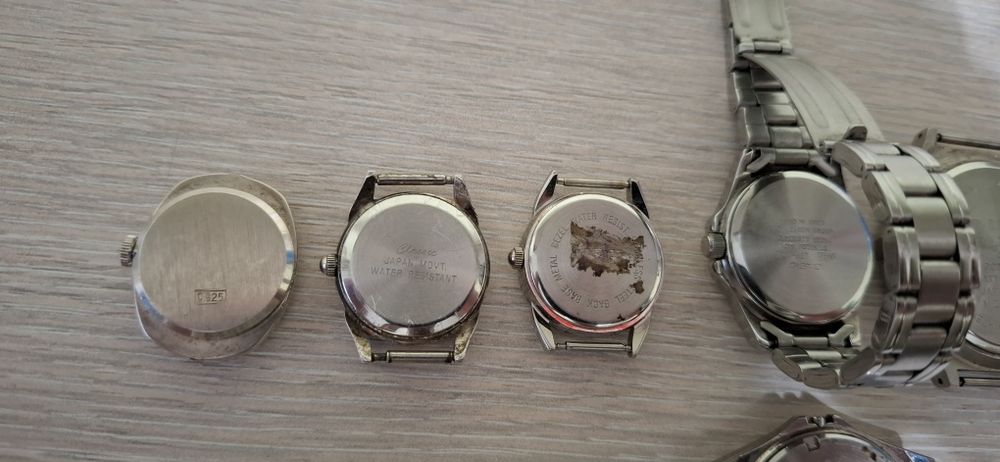 6 ceasuri funcționale