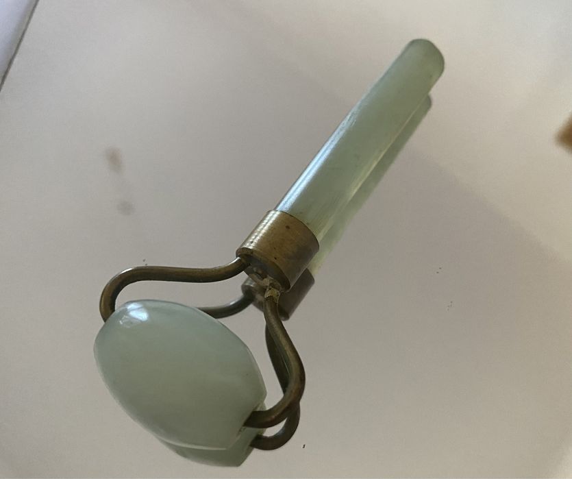 Кварцевый валик для лица