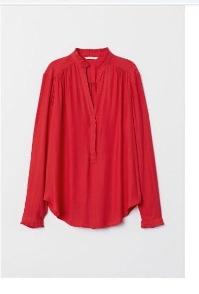 Продам новую кофту h&m размер s-m материал вискоза.