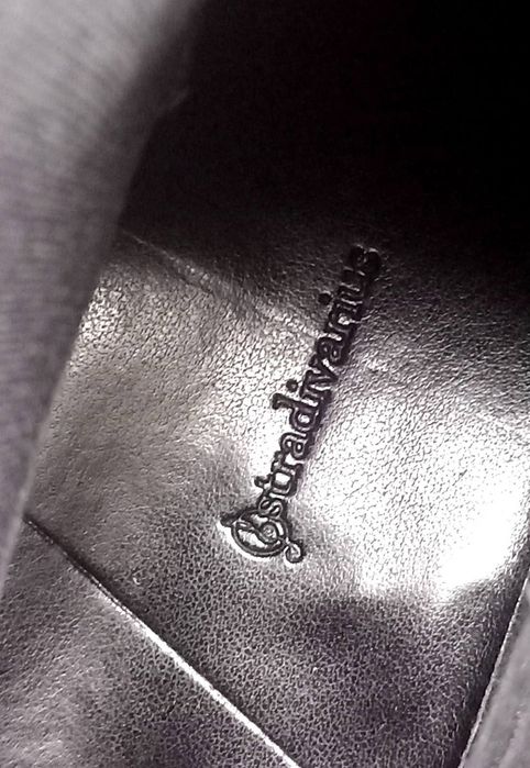 Уникални велурени боти