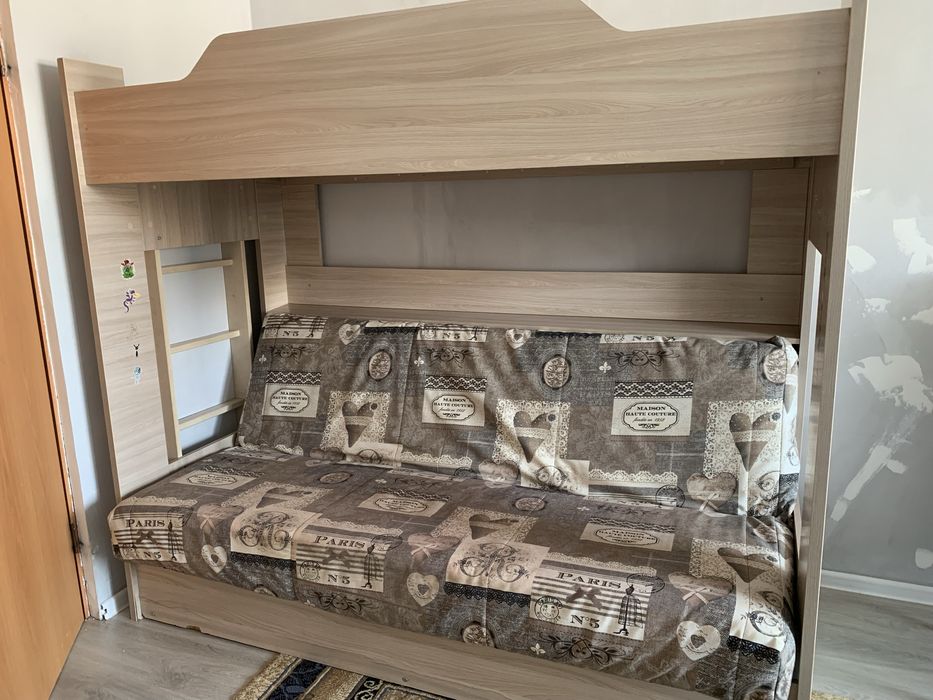 Двухъярусная диван-кровать