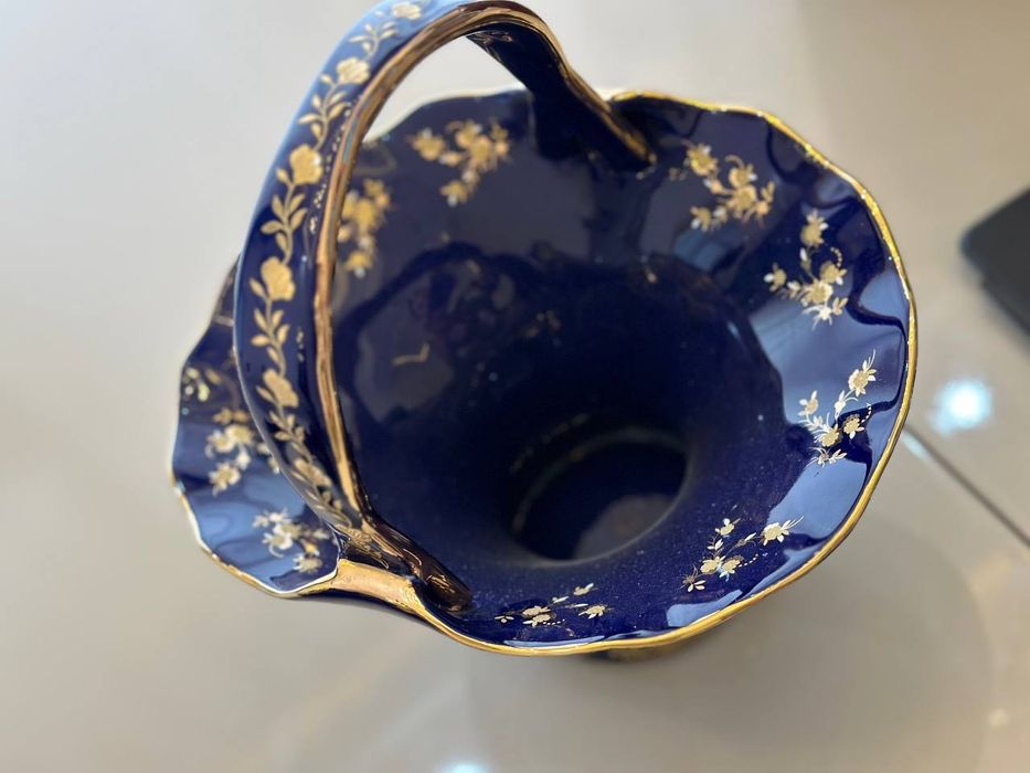 Продаётся декоративная ваза для фруктов и конфет