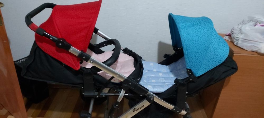 Коляска для двойни