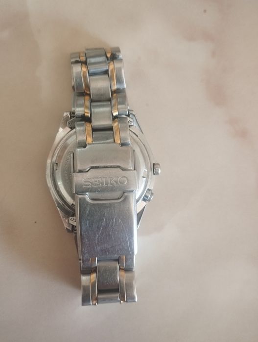 Ceas Seiko kinetik