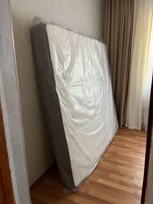 Продам матрас 180 на 200