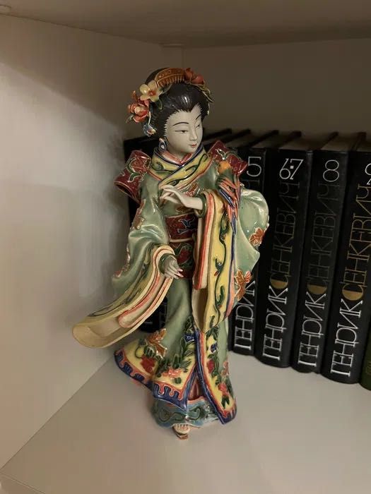 Статуэтки коллекционные Китай/Шиван, керамика