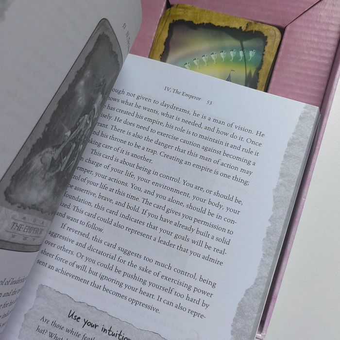 Nicoletta Ceccoli Tarot и Mystic dreamer tarot