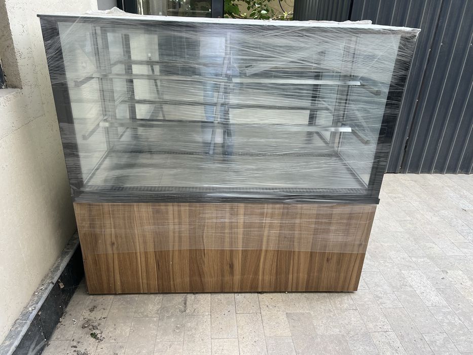 Vitriniy xoladil perojniyla uchun va boshqa mahsulotla