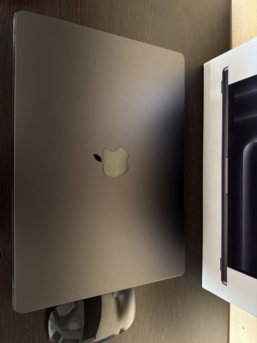 MacBook Pro M4 Pro chip 24GB memory 1TB storage