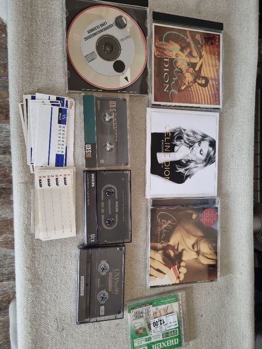 Pachet CD-uri Muzica Originale, Casete Chrome.,etc.