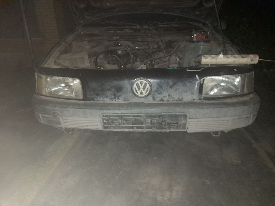 Пасат Б-3 седан на разбор