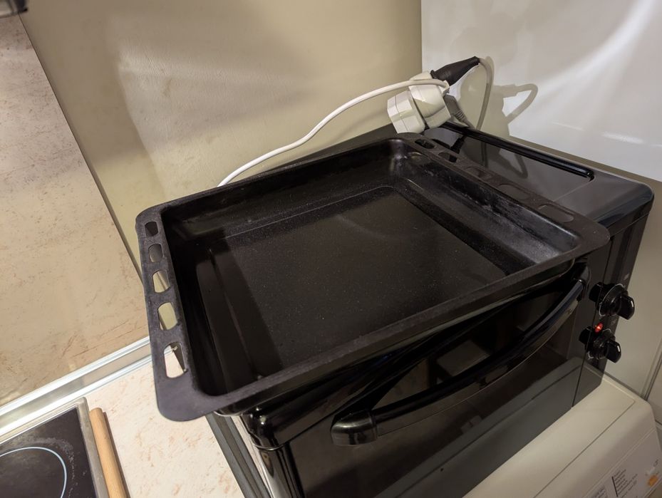 Фурна Елдом с тавичка