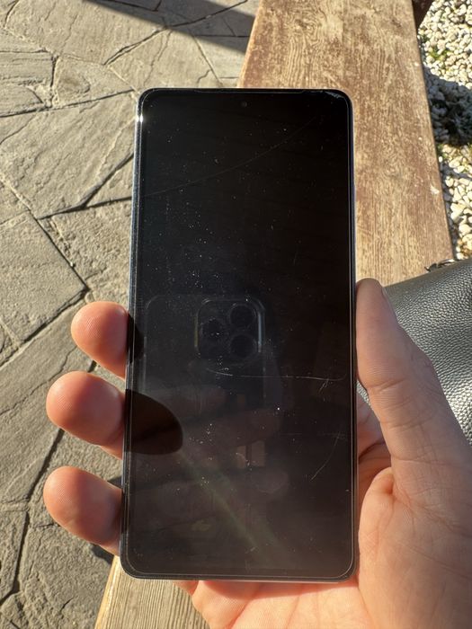 Продам Poco X5 pro