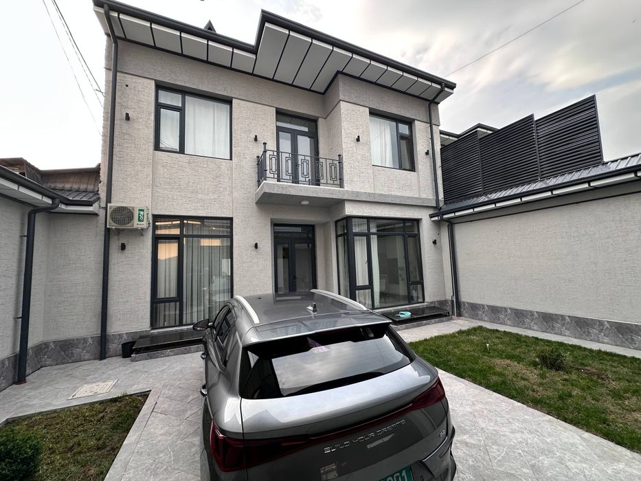 Срочно Срочно продаётся ЛЮКС Дом самом центре города