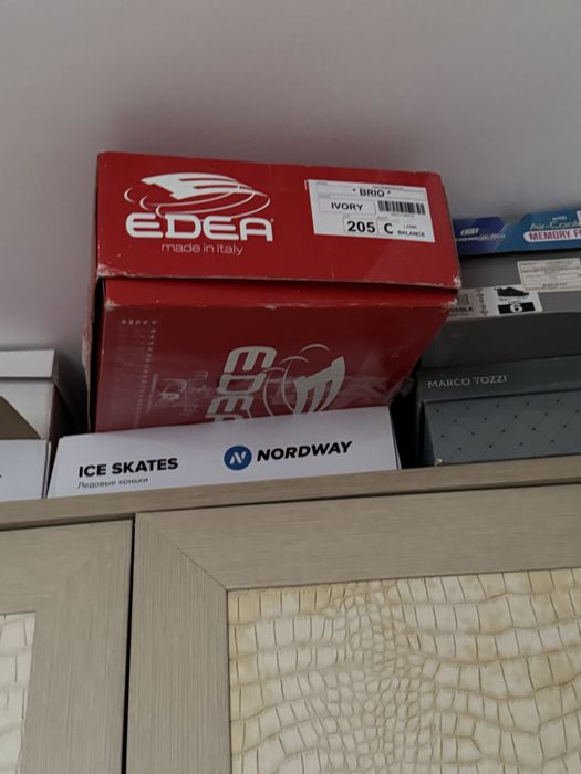 Профессиональные коньки EDEA продам