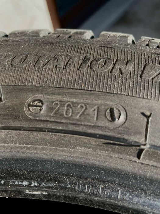 4 зимни гуми RIKEN .Размер 235/45/18
