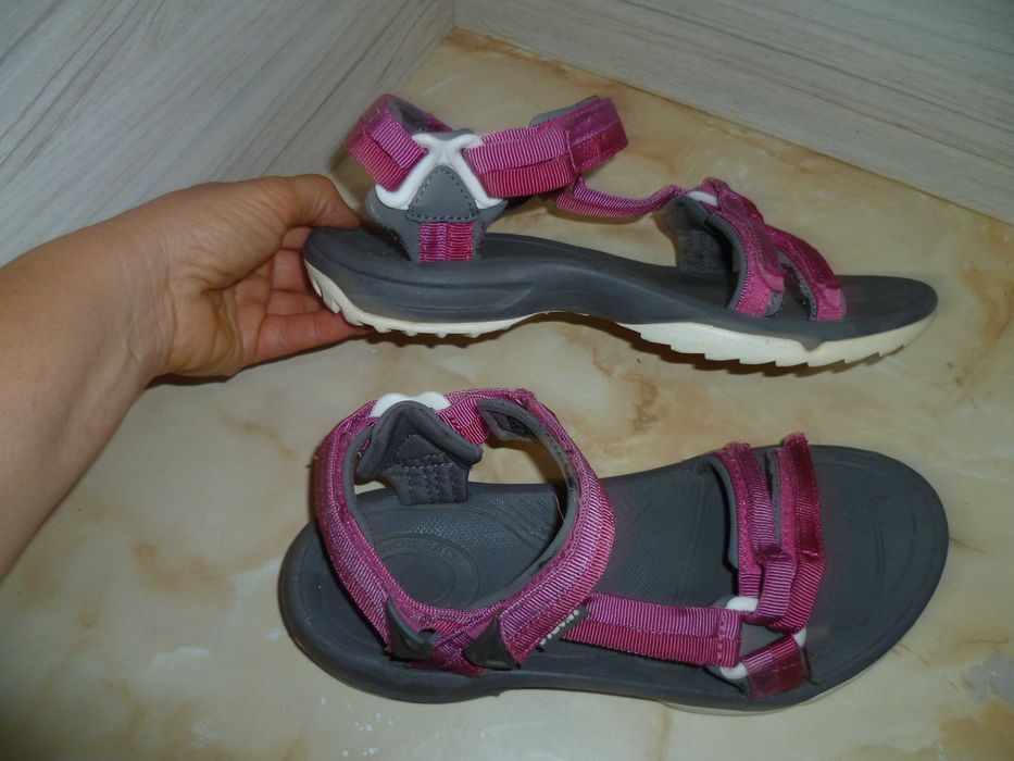TEVA сандали №40