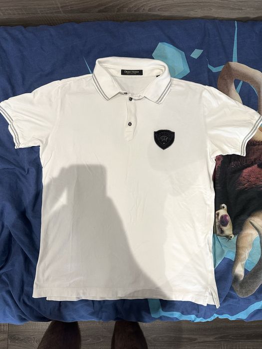 Риза Desizo Monn, Lacoste
