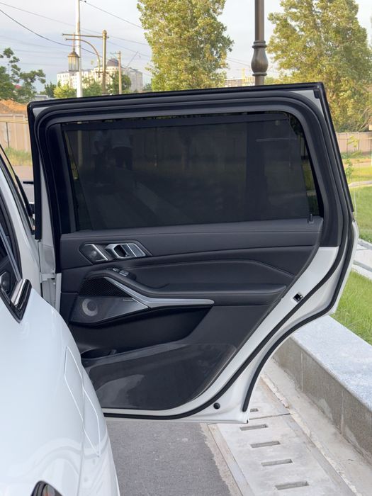 BMW X7 M60i xDrive