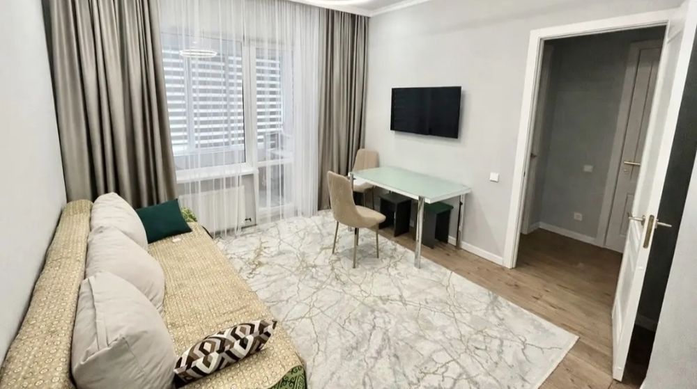 Ойбек метро  аренда квартира.