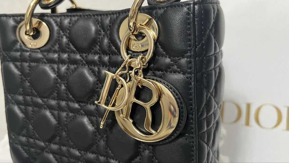 Продам сумку Lady Dior ABCDior  маленькая