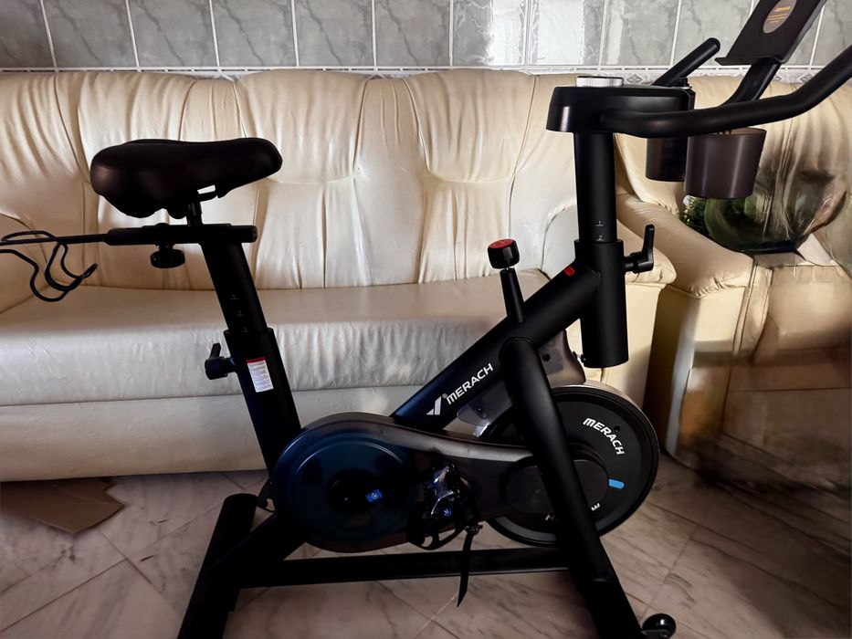 Bicicletă fitness indoor MERACH MR-S26 – aproape nouă