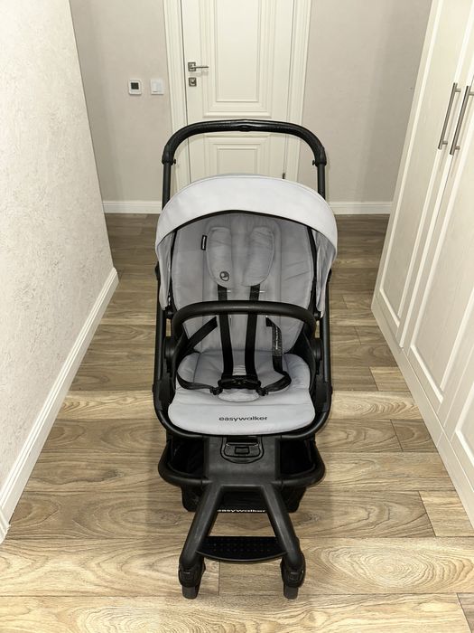Easywalker Charley прогулочкая коляска