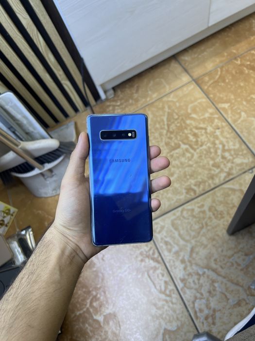 samsung galaxy s10+ 8/128