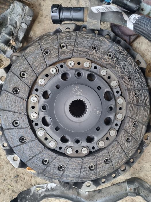 Маховик със съединител n47d20c n47 n47d20a феродов притискател 177 кс