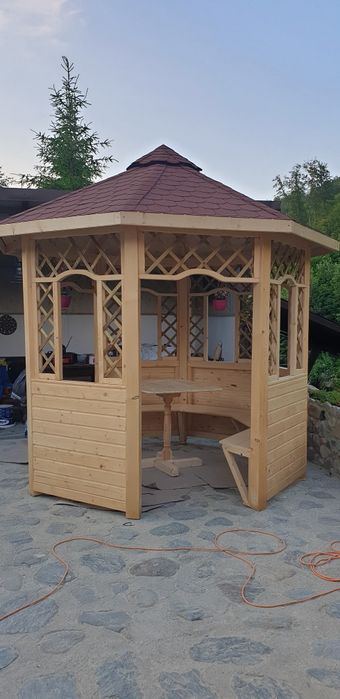 Foisor de vănzare 13.000 roni