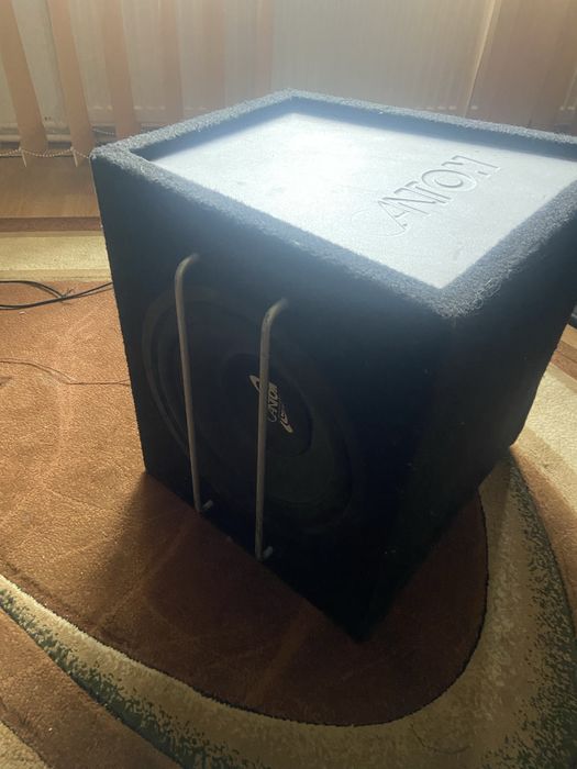 Woofer canton fara amplificator