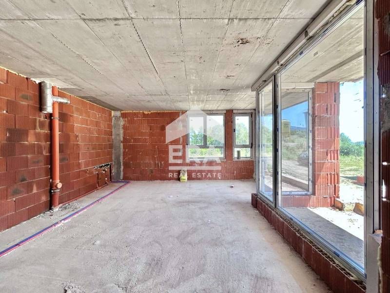 Продава се Тристаен апартамент в София, Малинова долина - 104 кв.м за 1250 €/кв.м - Снимка #1