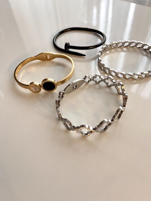 Гривни от неръждаема стомана Cartier, Bulgari и други.