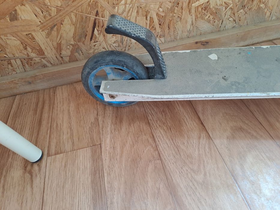 2 самокат трюковый продам