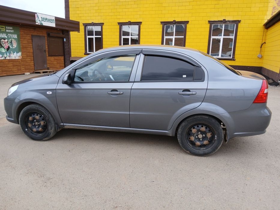 Продам автомобиль Chevrolet Nexia R3