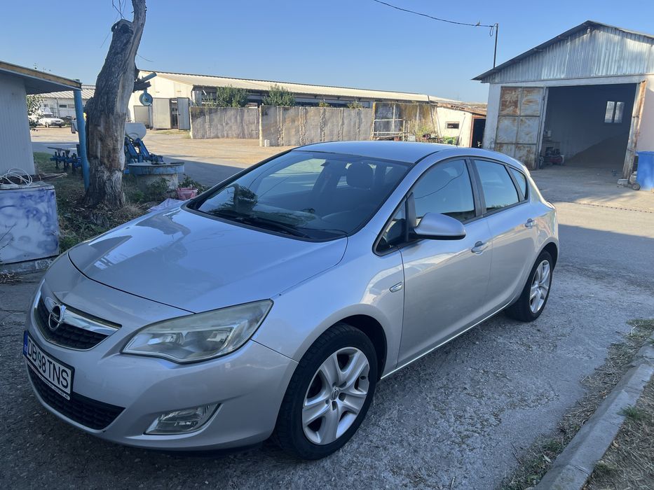 Opel Astra J Stare Ireprosabila