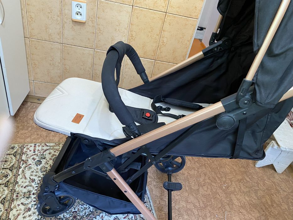 Коляска детская хорошая