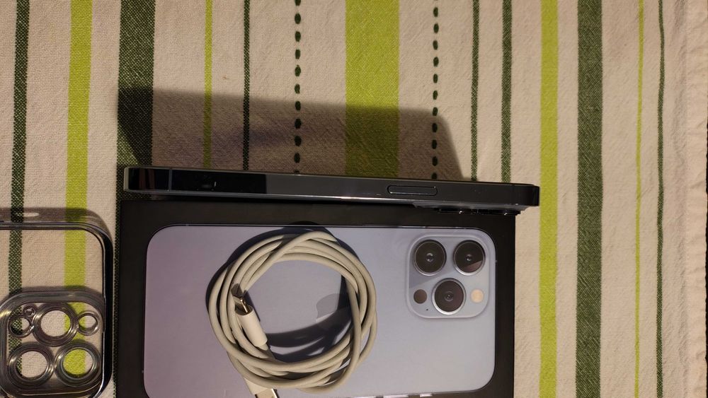 Iphone 13 pro, 256gb, 85% батерия, като нов!