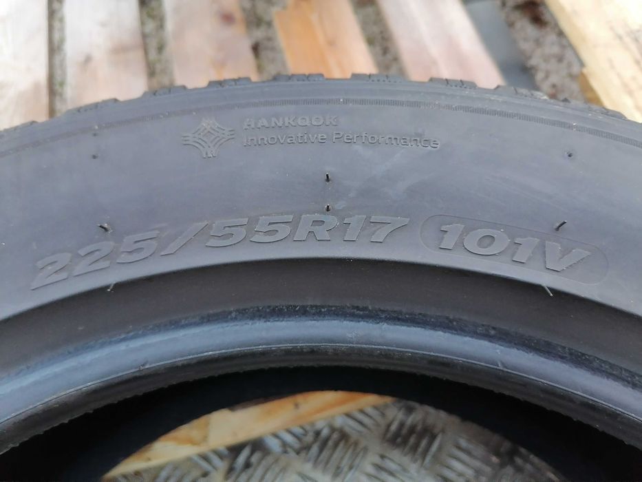 4 бр. Hankook 225/55R17 DOT 2122
