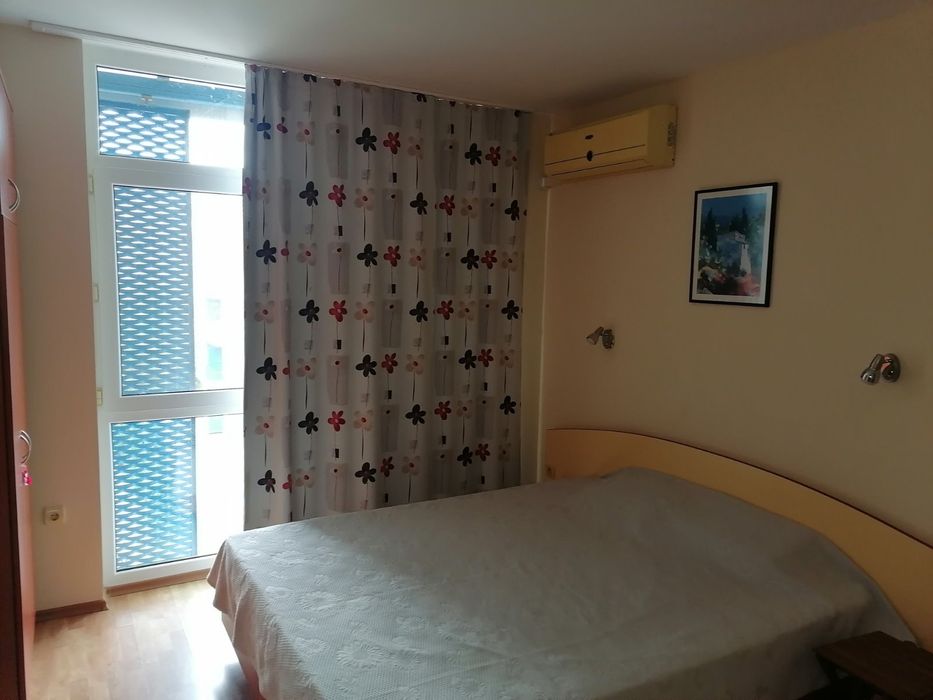 Дава се под наем Двустаен апартамент в к.к. Слънчев бряг - 65 кв.м за 450 € - Снимка #4