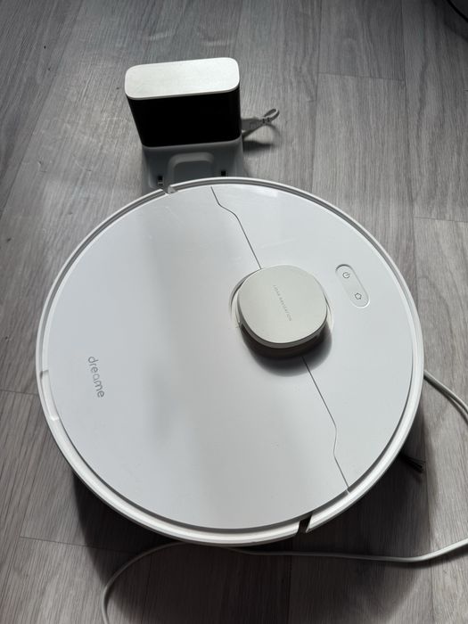 Робот пылесос dreame